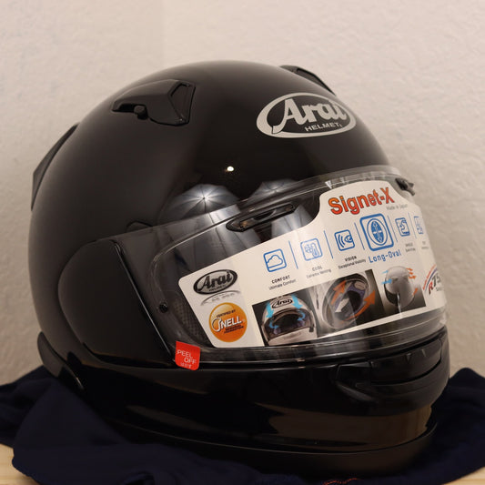 Arai Signet - X Diamond Black Motorcycle Helmet - TheHelmetHub