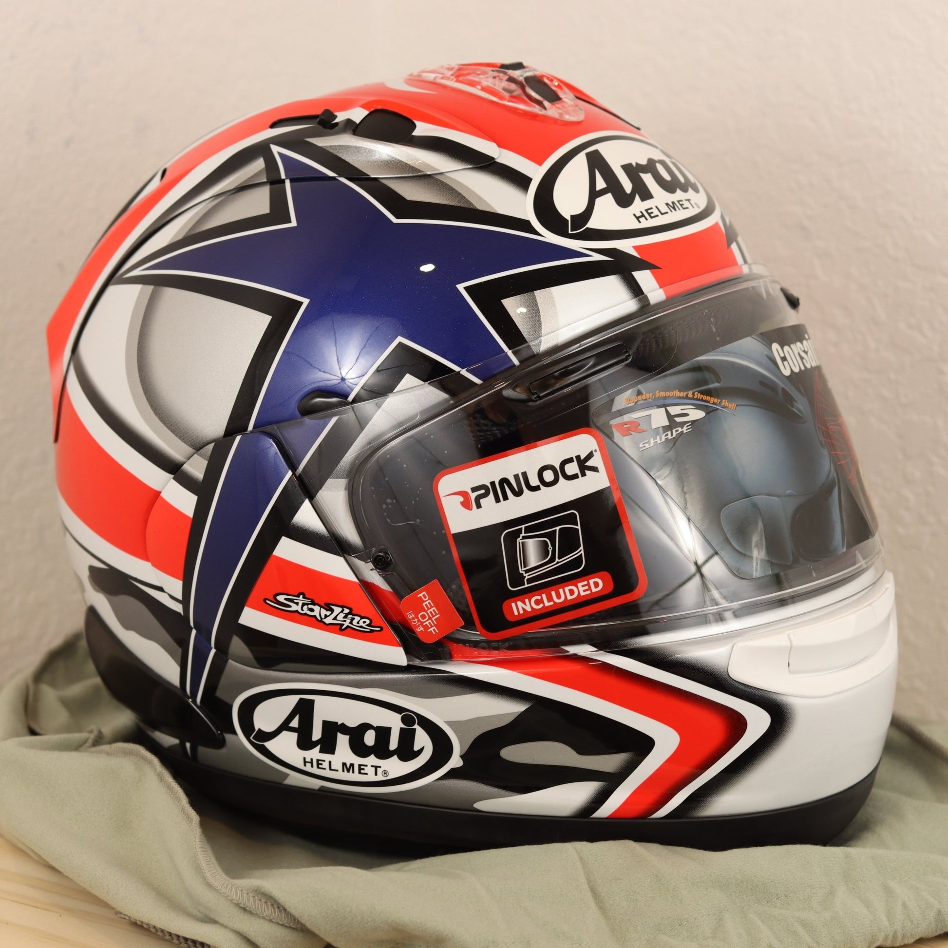 Arai Corsair - X Hayden Laguna - TheHelmetHub