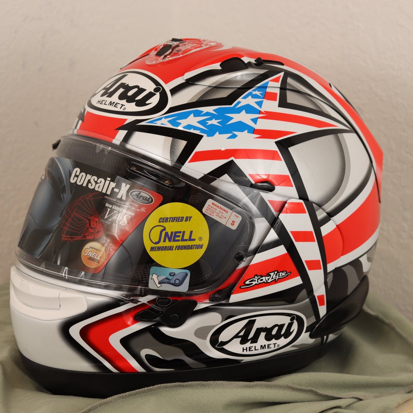 Arai Corsair - X Hayden Laguna - TheHelmetHub
