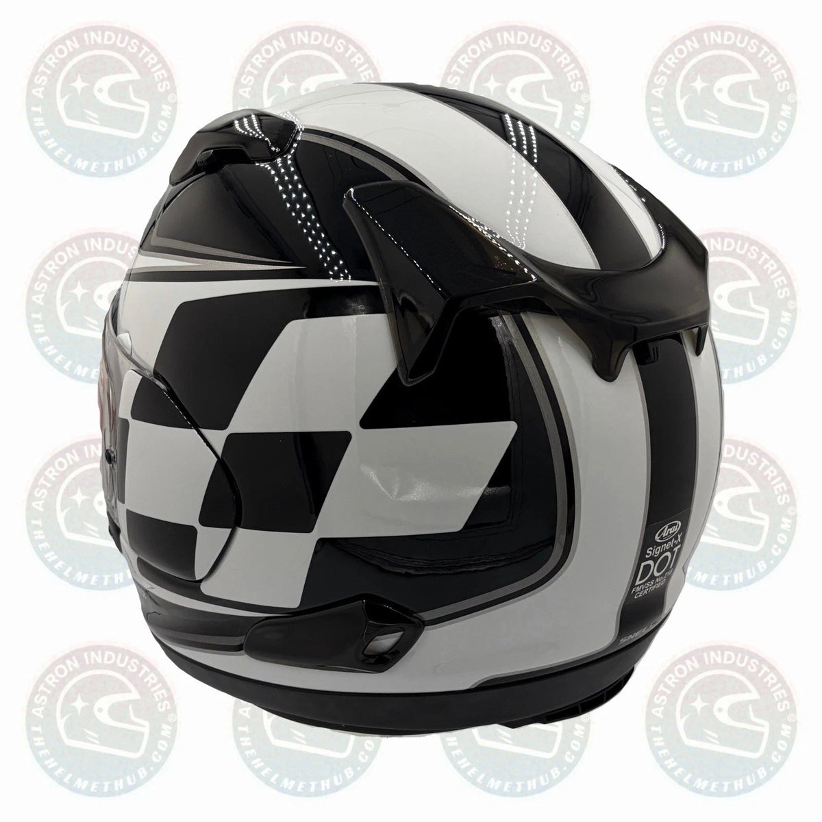 Arai Signet-X Finish White Motorcycle Helmet - TheHelmetHub