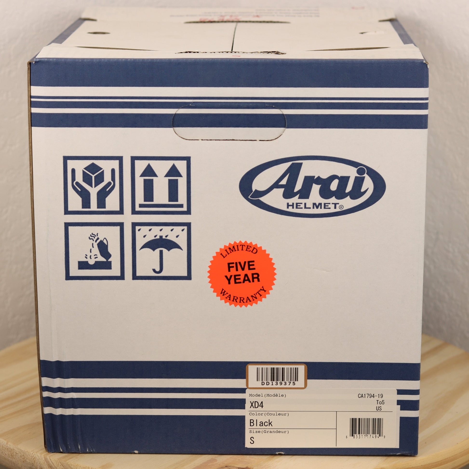 Arai XD - 4 Black Motorcycle Helmet - TheHelmetHub